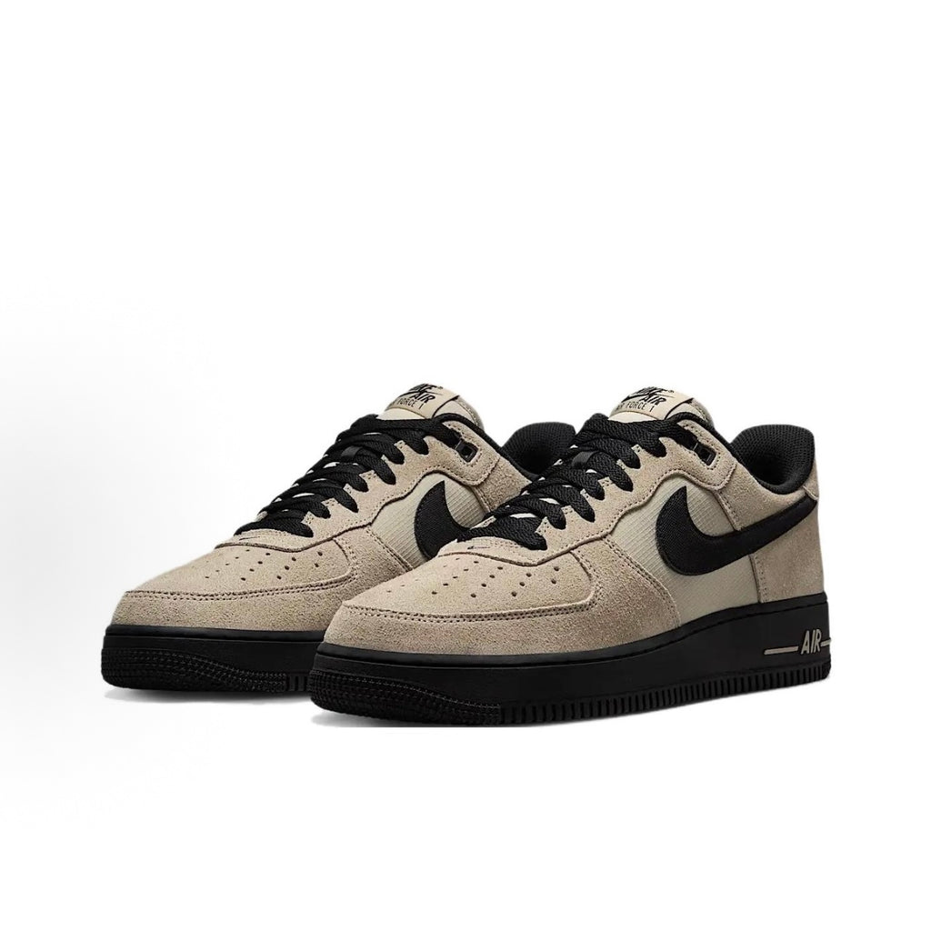 Nike Air Force 1 Low Sneakers (Unisex) - Brown
