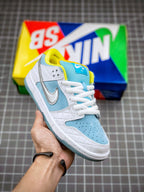 Dunk Low Lagoon Pulse