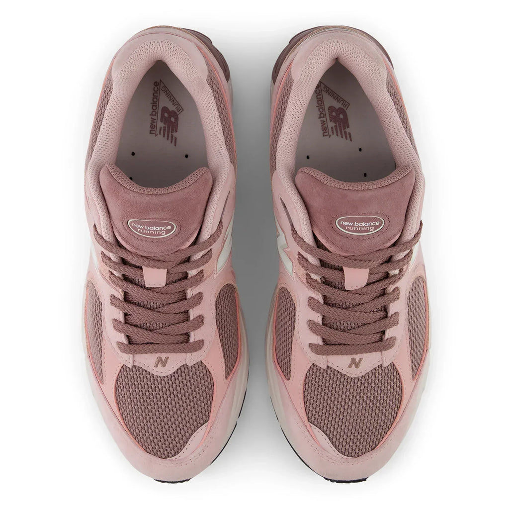 New Balance 2002R U20026CU – New Balance sneaker view 5