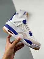 AJ4 SB Summit White/Navy