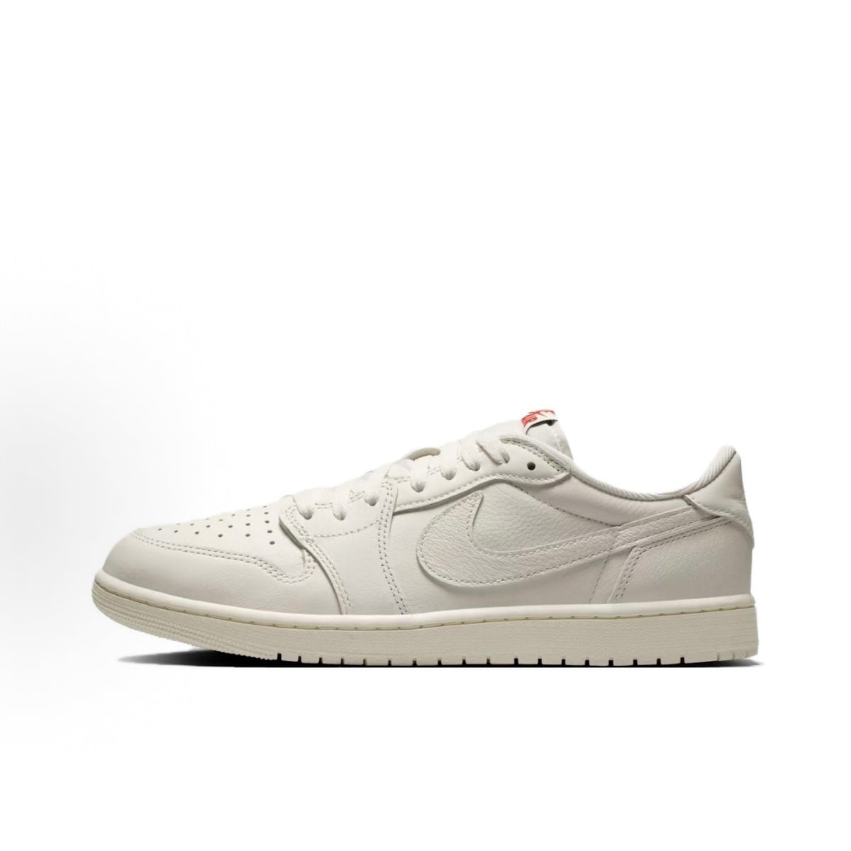 Jordan Air Jordan 1 Low Retro Basketball Shoes (Men's) - White