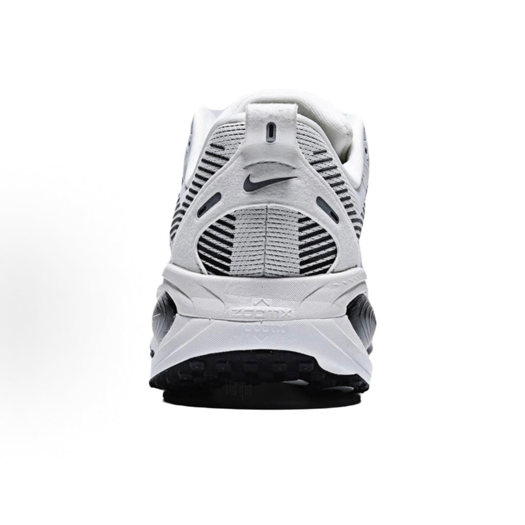Nike Vomero 18 RR Men's Casual Running Shoes - White