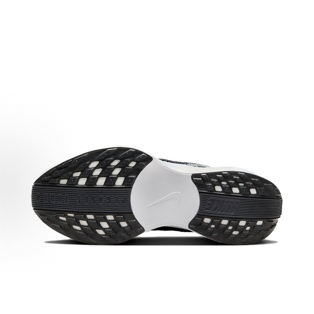Nike Pegasus Plus Black Pure Platinum Men's (Black)