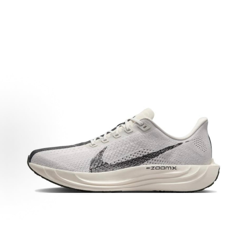 Nike Pegasus Plus Men's Low-Top Running Shoes – White