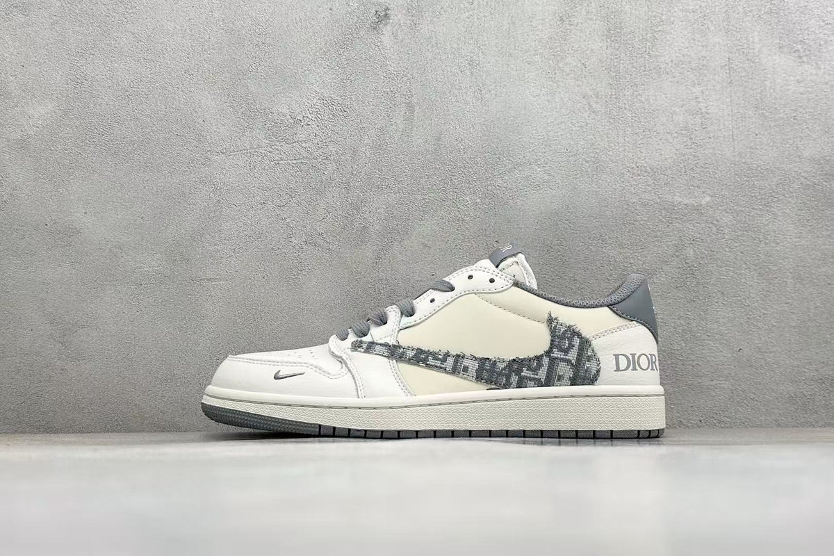 AJ1 Low Travis Scott x Dior Monogram Customs
