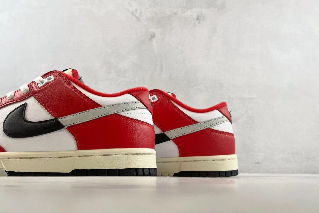 AJ1 Low Chicago Split