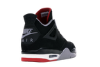 AJ4 Bred