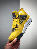 AJ4 Lightning