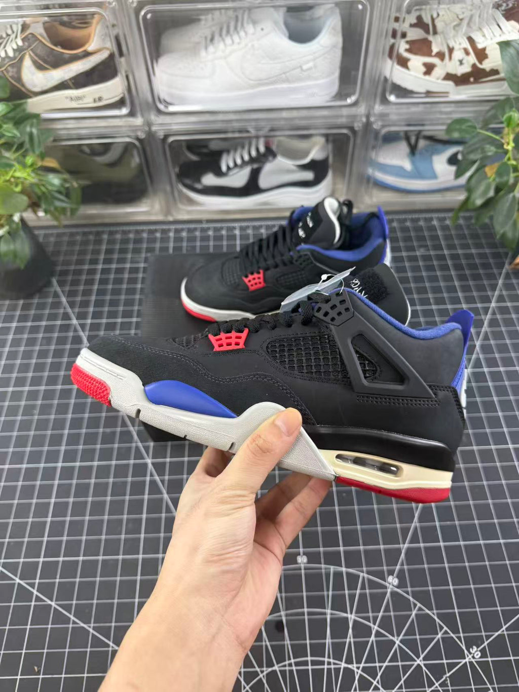 AJ4 x Rare Air