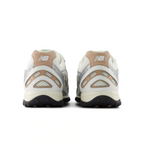 New Balance 204L U204LSWA – New Balance sneaker view 6