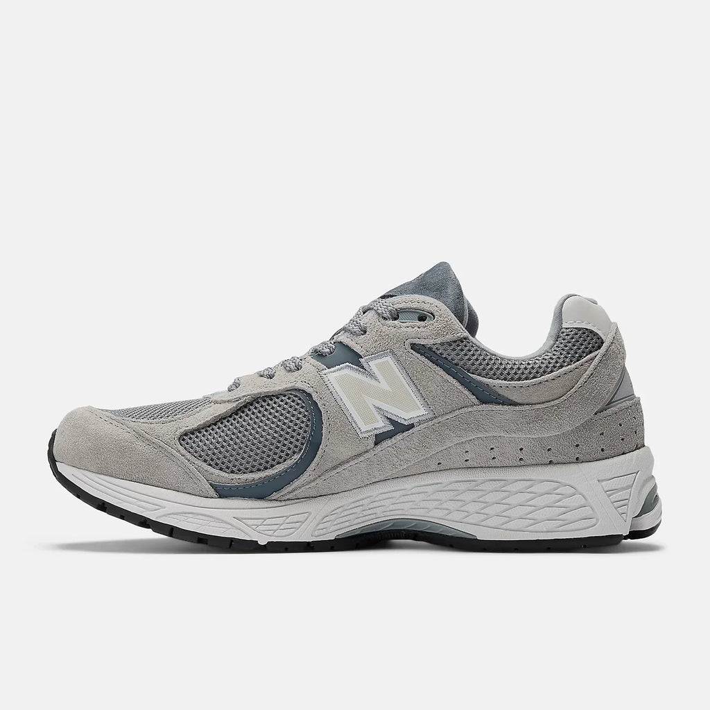 New Balance 2002R M2002RST – New Balance sneaker view 3