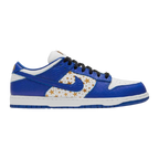 SB Dunk X Supreme Stars Hyper Royal (2021)