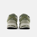 New Balance 2002R U2002RCA – New Balance sneaker view 6